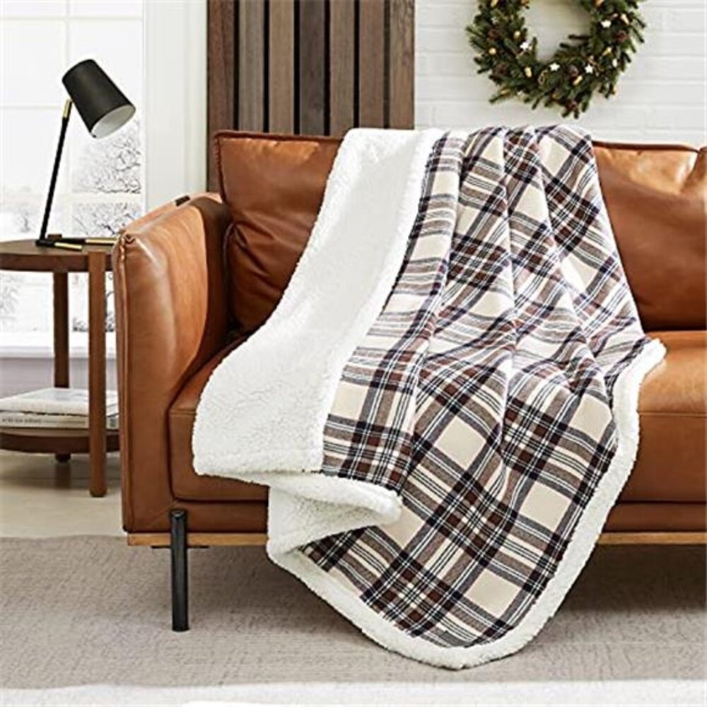 Eddie Bauer Sherpa Throw Blanket Reversible Fleece Plaid Soft Warm Couch Blanket